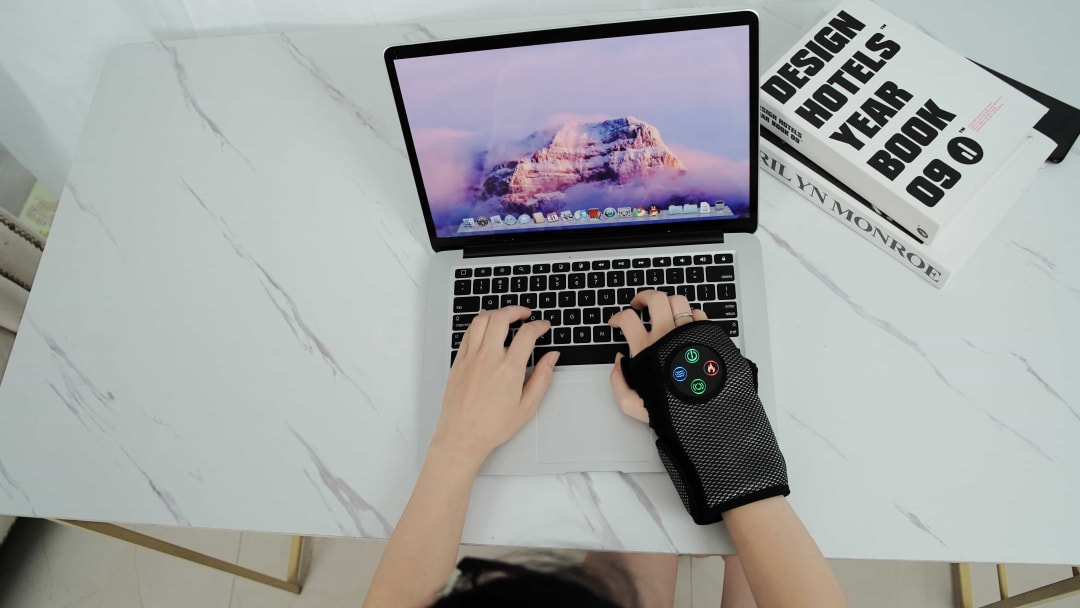 massager-for-office-worker