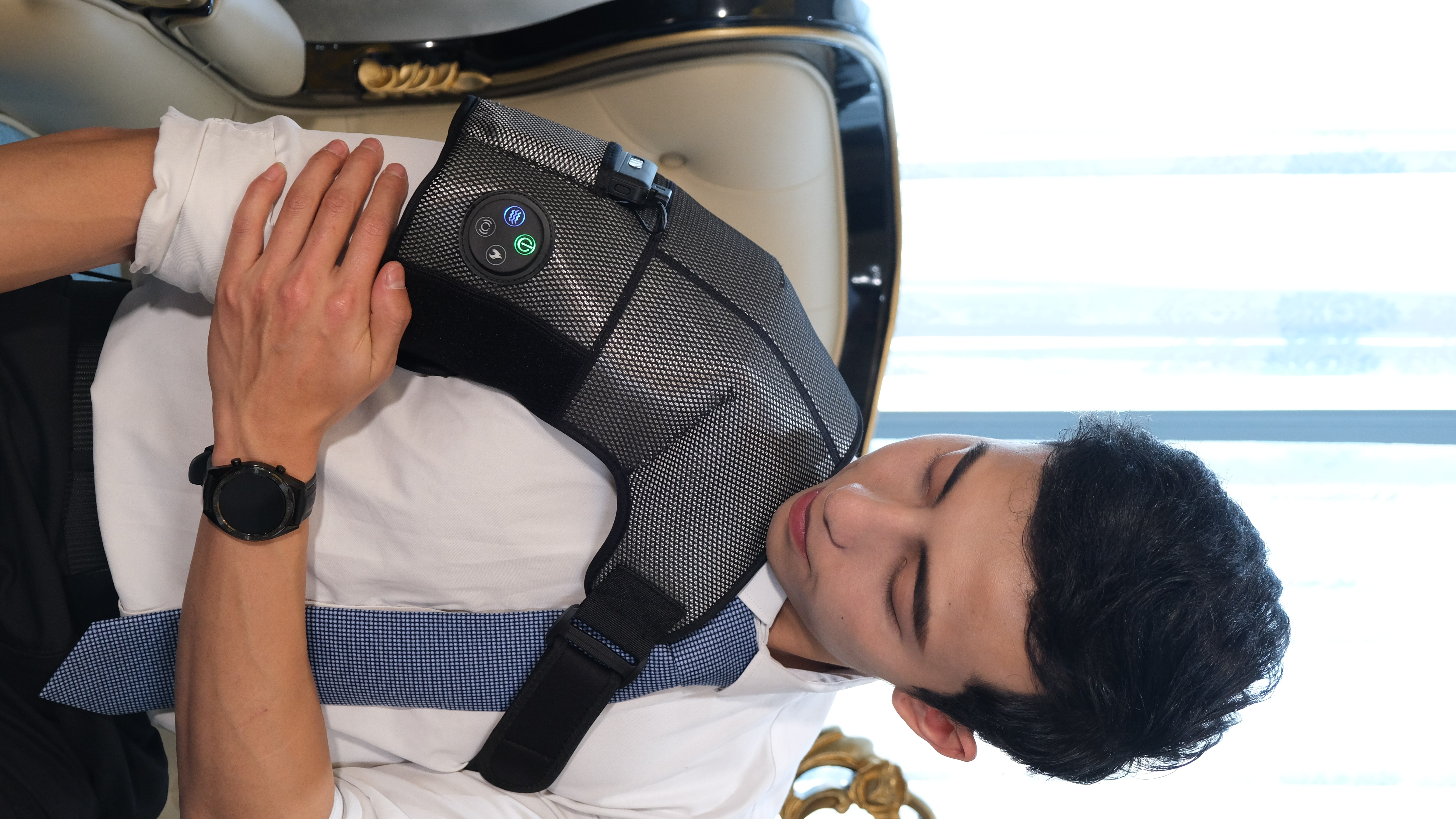 Hip_Shoulder_Knee_Massager-SEO-DSCF0720.jpg.jpg